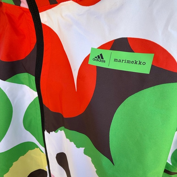 Adidas Marimekko windbreaker, never worn. Features removable hood. Size S - Picture 3 of 6